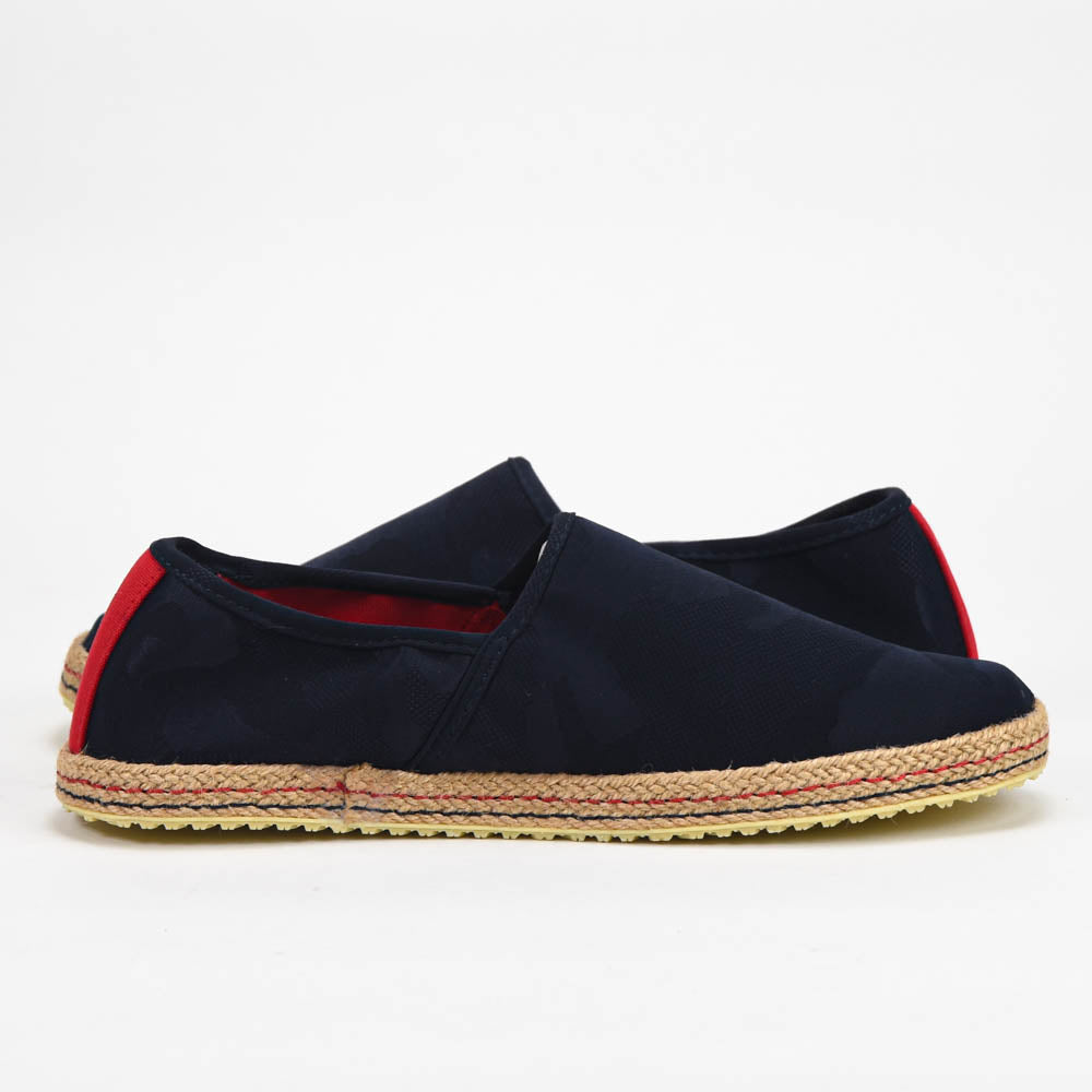 ANDRE ESPADRILLES