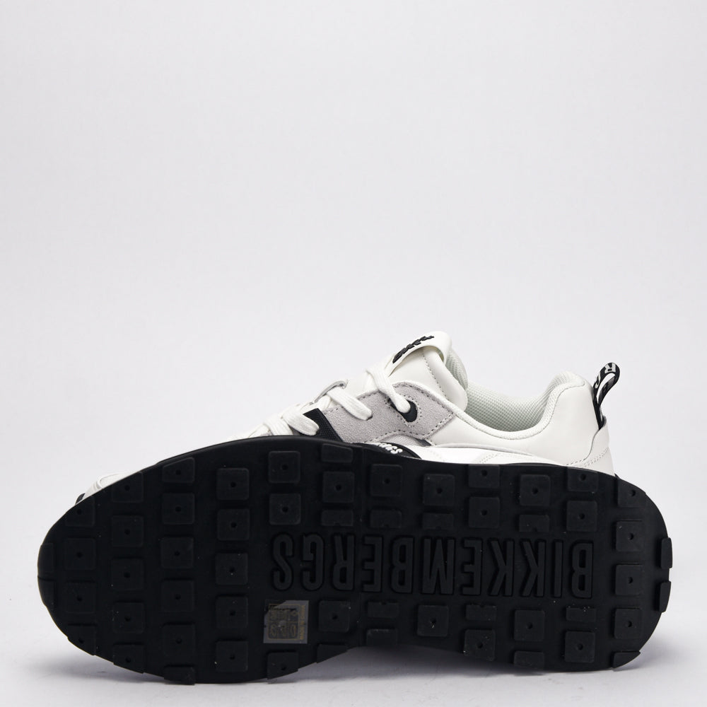 BIKKEMBERGS WHITE