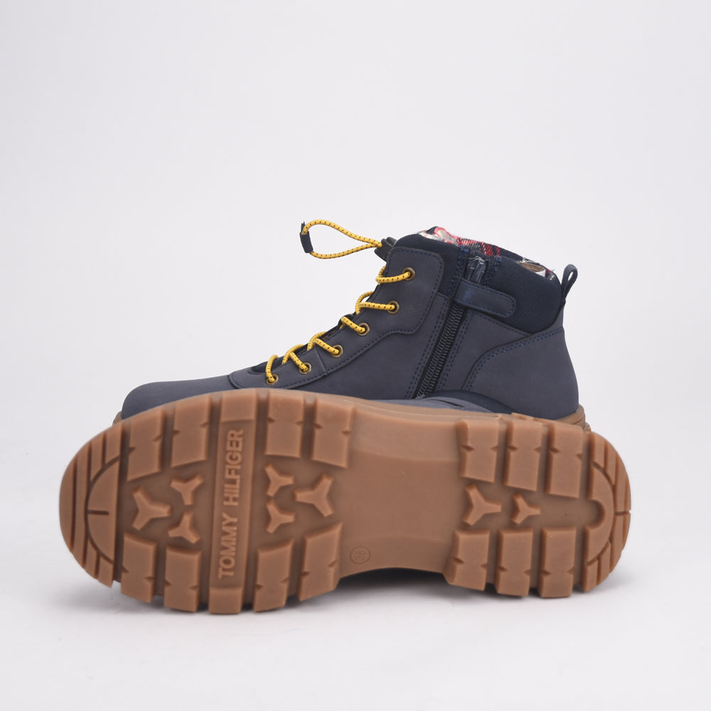 BASKET TOMMY H